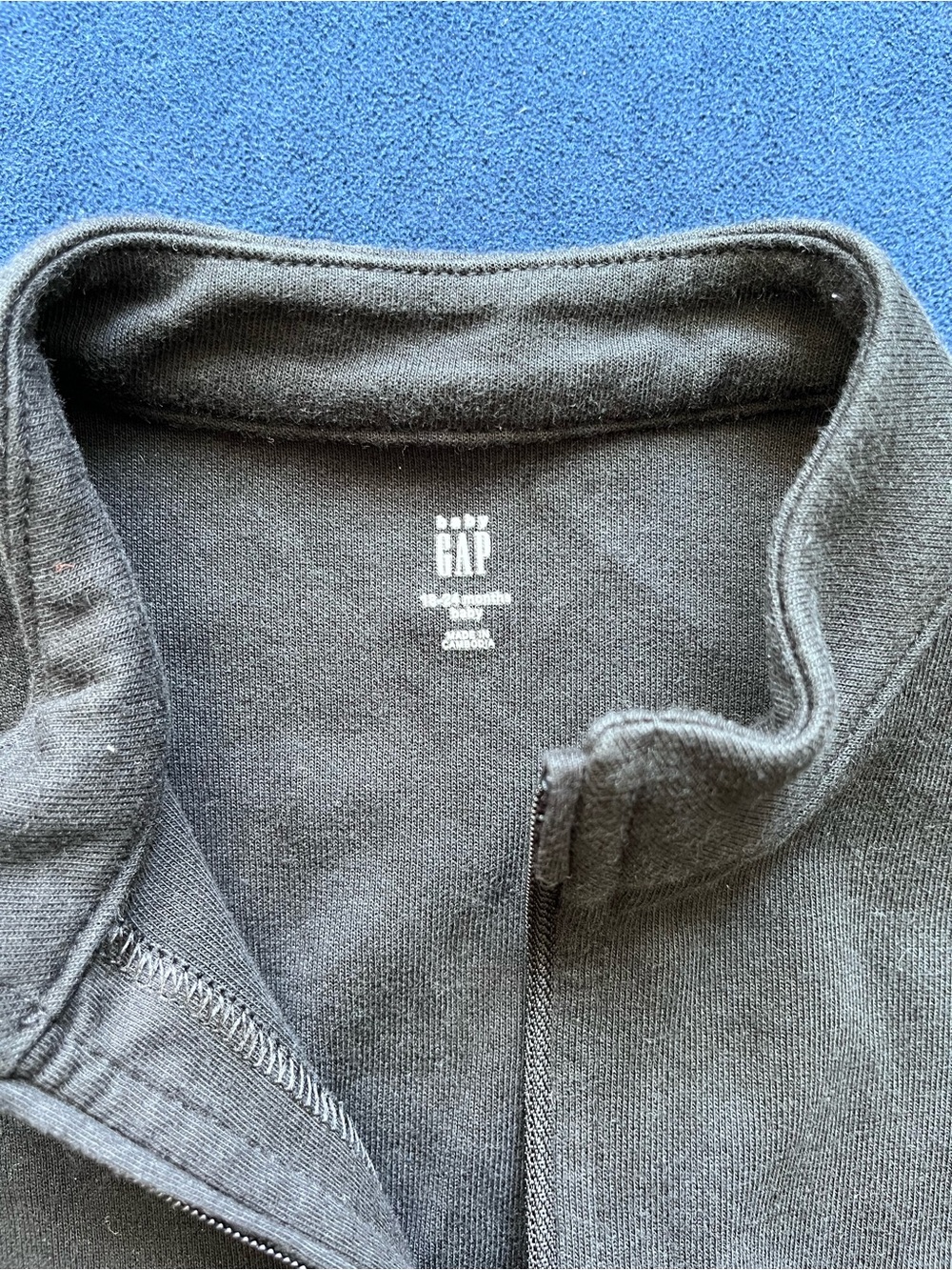 GAP Black Half-Zip Mock Neck Sweatshirt